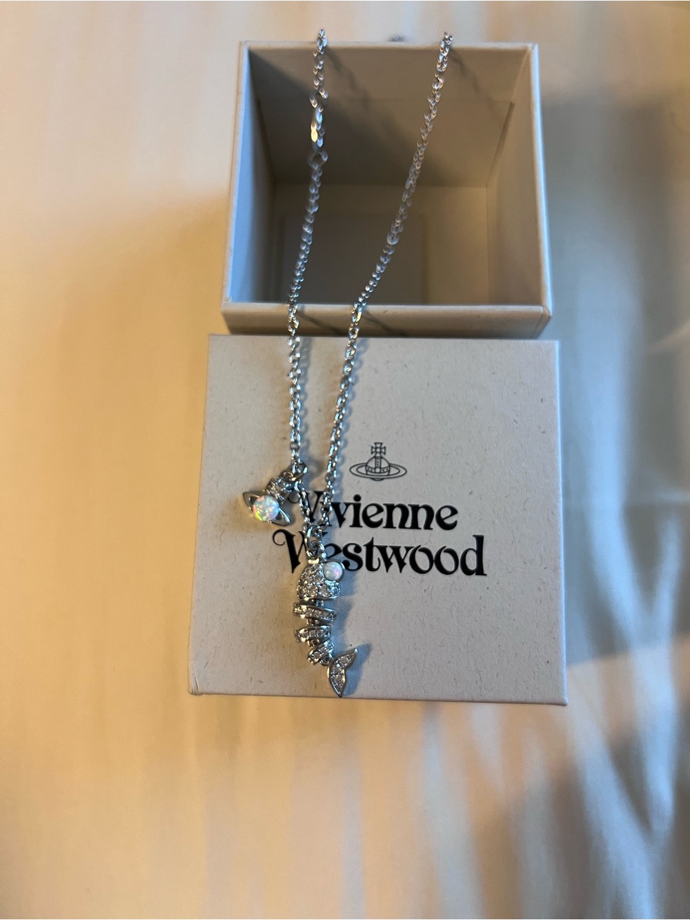 Vivienne Westwood Lyall Silver Fishbone Charm Necklace with Orb Detail - Picture 4 of 7